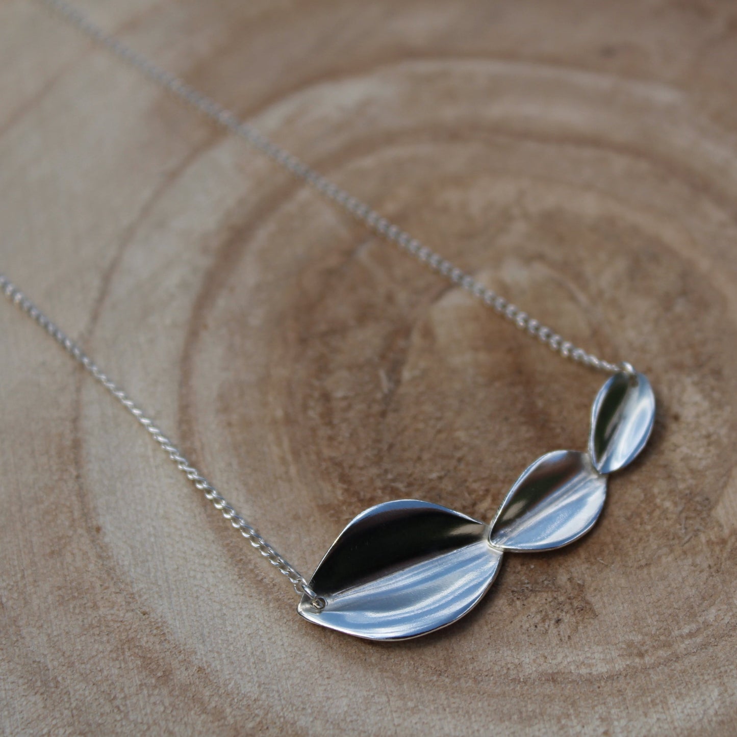 Scatter Tri Leaf Necklace