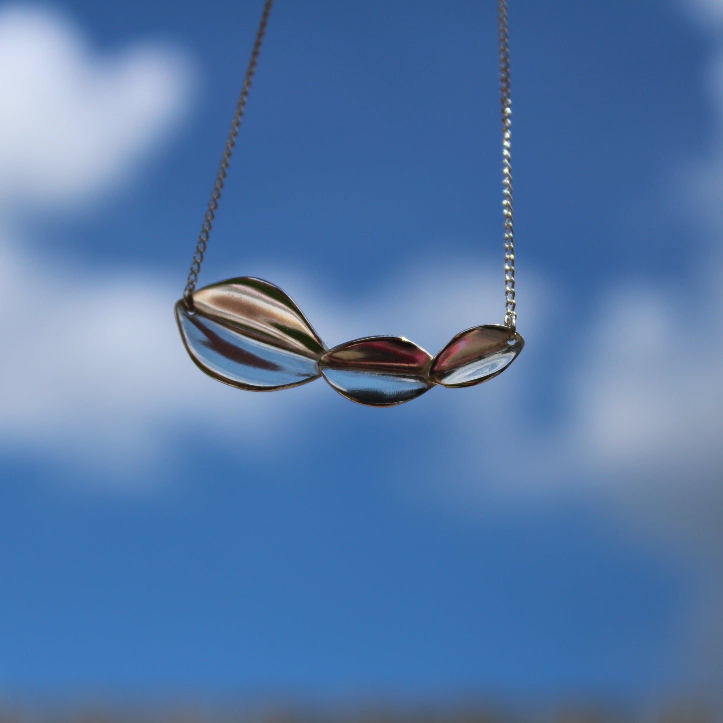 Scatter Tri Leaf Necklace