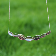 Load image into Gallery viewer, bridesmaid 7 leaf necklace with grass background