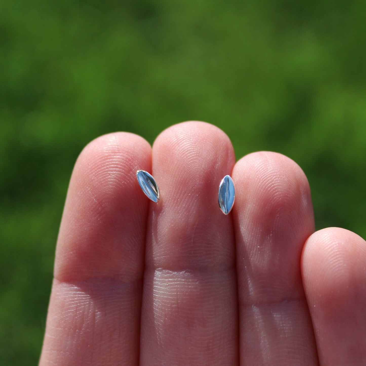 Tiny Leaf Studs