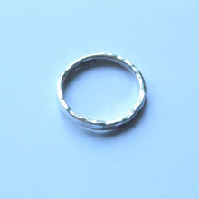 Load image into Gallery viewer, Hammered 2mm Silver Ring